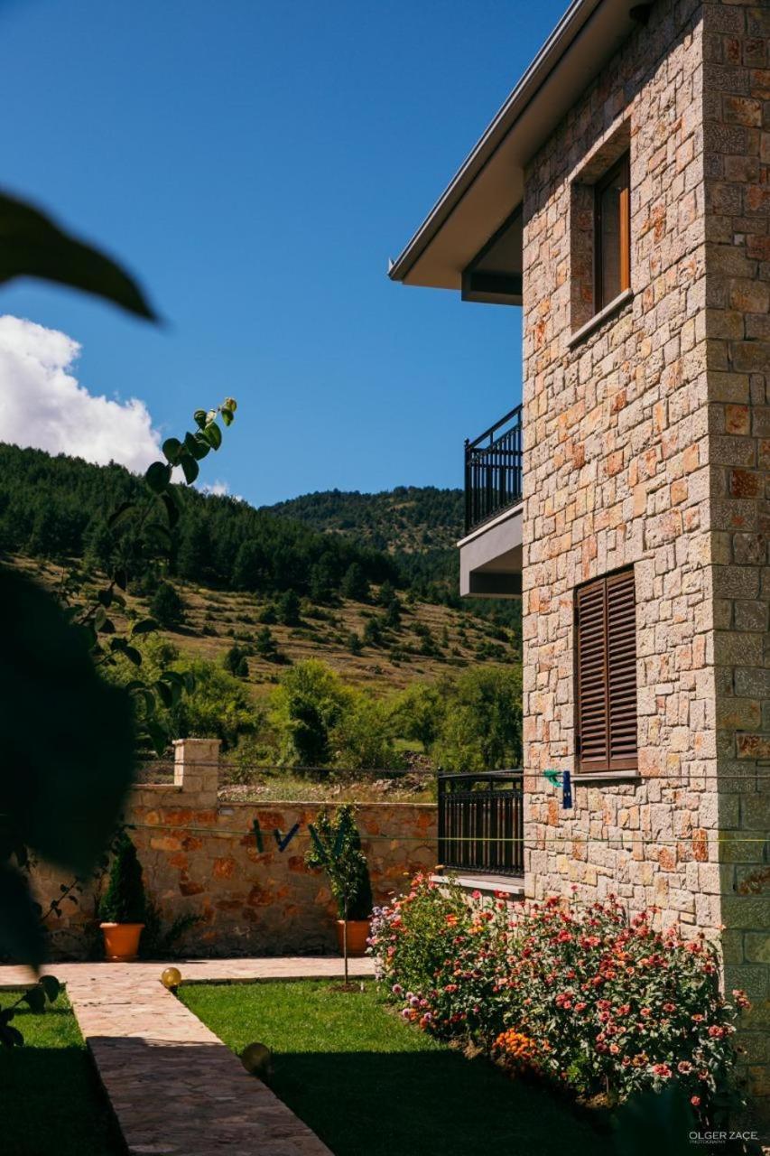 Vila Panorama Voskopoje Hotel Exterior photo