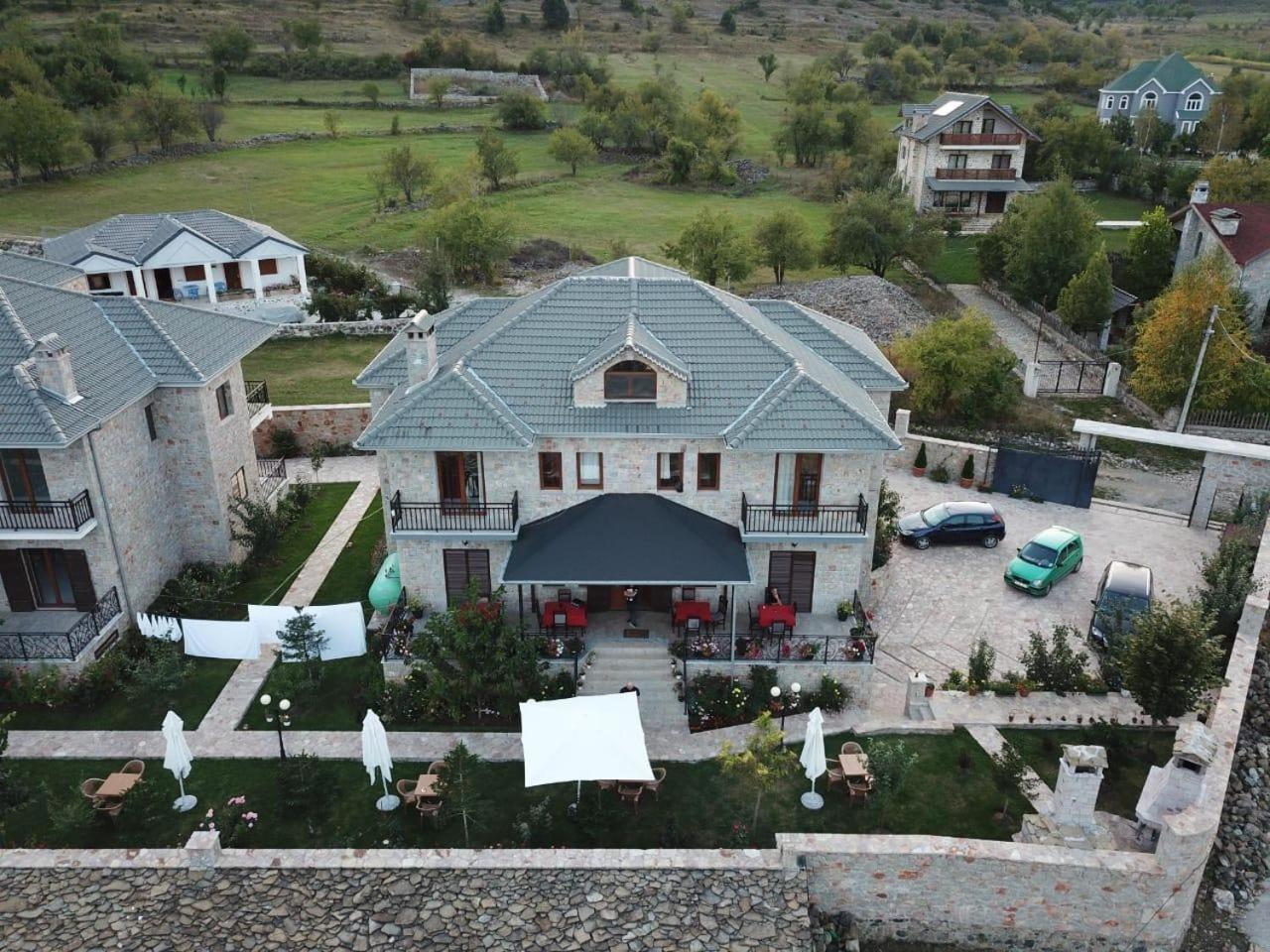 Vila Panorama Voskopoje Hotel Exterior photo